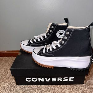 Converse Platform High Top, brand new have never been worn and are a men’s 8.